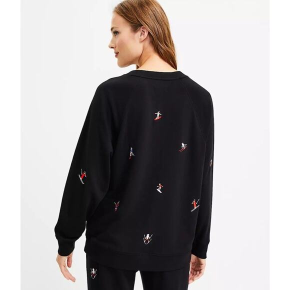 Lou & Grey for LOFT XS Sweatshirt Black Embroidered Skiers Skiing Top - Picture 3 of 8